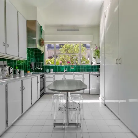 Massenet Ci Premium Elegant Family Nest Paris